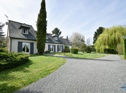 FRANCUEIL, Centre 37150