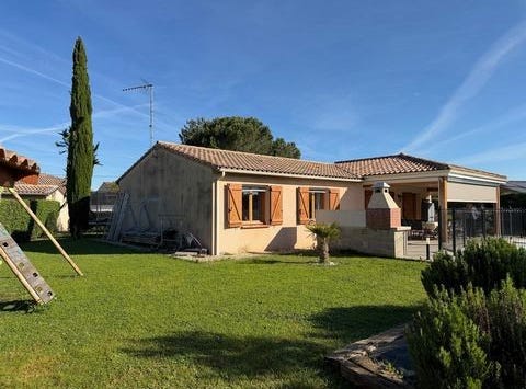 Caussade, Midi-Pyrénées 82300