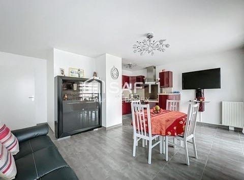 Claye-Souilly, Île-de-France 77410