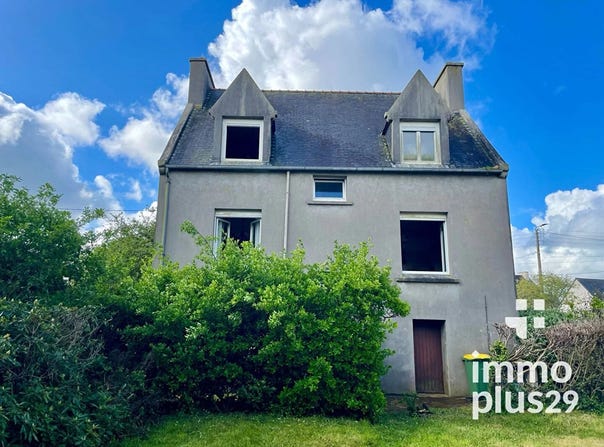 Lannilis, Finistère 29870