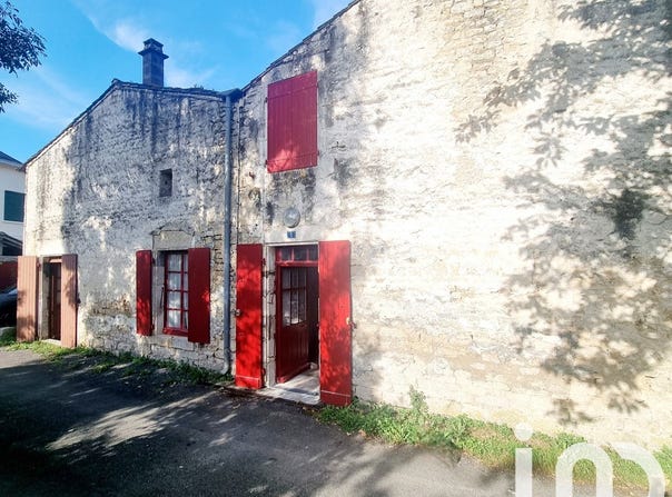Périgné, Nouvelle-Aquitaine 79170