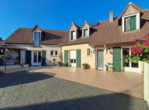 La Suze-Sur-Sarthe, Pays de la Loire 72210