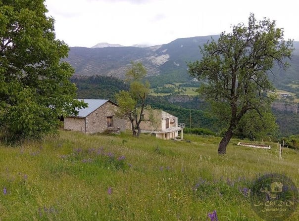 Annot, Provence-Alpes-Côte-d'Azur 04240