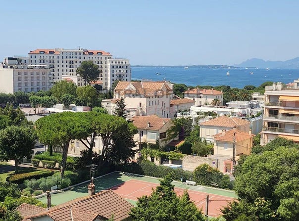 Antibes, Provence-Alpes-Côte-d'Azur 06600