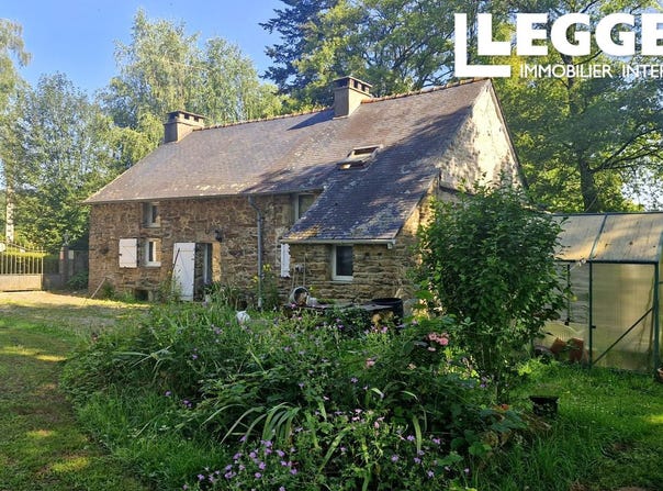 Pleucadeuc, Brittany 56140