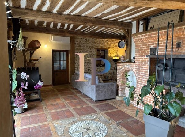 Charlieu, Saône-et-Loire 42190
