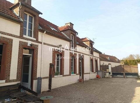 Marigny-Le-Chatel, Champagne-Ardenne 10350