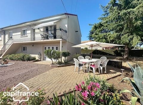 THOUARS, Poitou-Charentes 79100