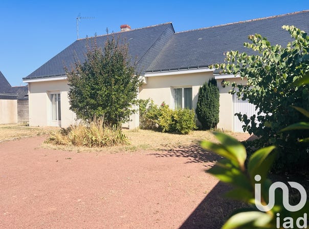 Longué-Jumelles, Pays de la Loire 49160