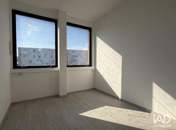 ROUBAIX, Hauts-de-France 59100