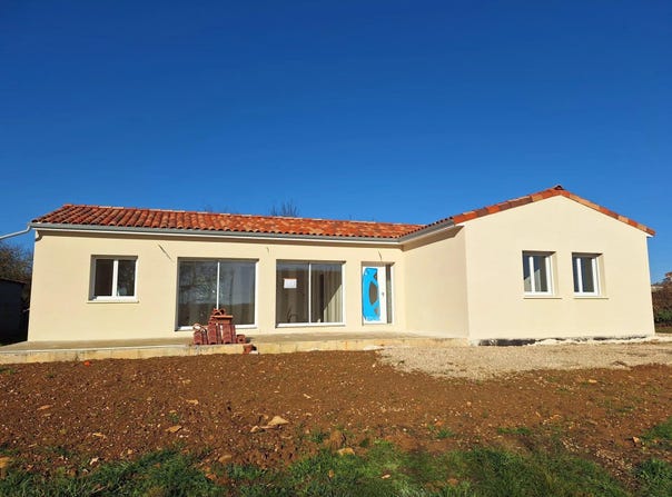 Agris, Poitou-Charentes 16110