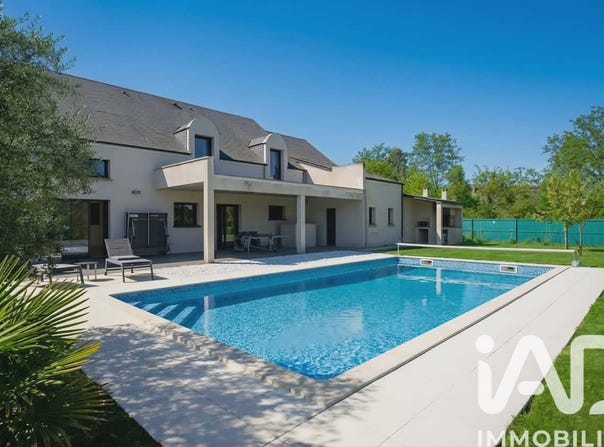 Luynes, Centre-Val de Loire 37230