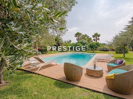 Roquebrune-sur-Argens, Provence-Alpes-Côte d'Azur 83520