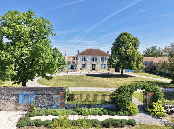 Bresdon, Poitou-Charentes 17490