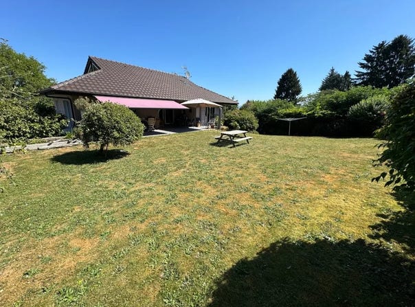 Évian-les-Bains, Haute-Savoie 74500