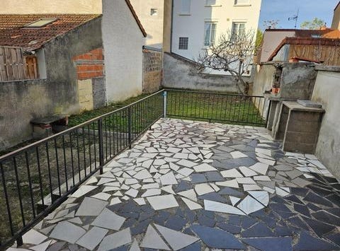 Vichy, Auvergne 03200
