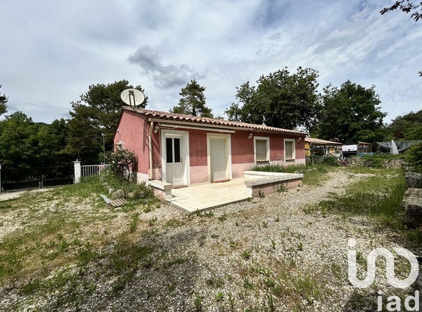 Saint-Martin-de-Brômes, Provence-Alpes-Côte d'Azur 04800