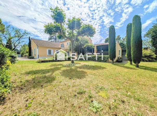 Cabannes, Provence-Alpes-Côte-d'Azur 13440