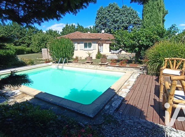 Saint-Gervais-sur-Roubion, Auvergne-Rhône-Alpes 26160