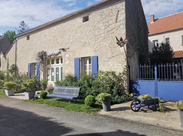 Charroux, Auvergne-Rhône-Alpes 03140