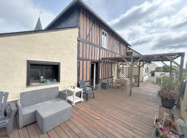 Pont-Audemer, Upper Normandy 27500