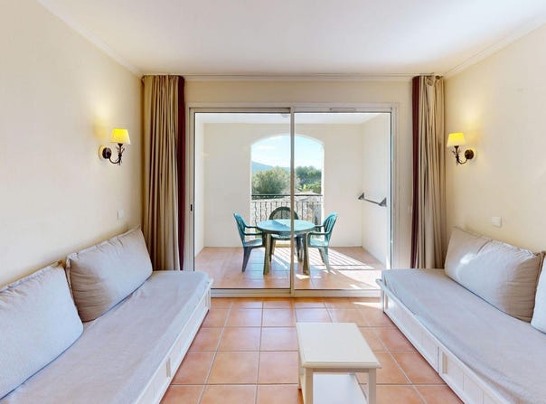 MALLEMORT, Provence-Alpes-Côte d'Azur 13370