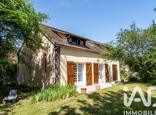 Douchy, Centre-Val de Loire 45220