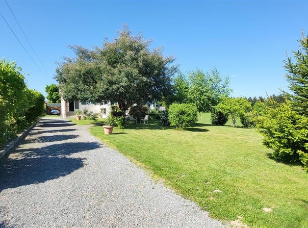 Saint-Saud-Lacoussière, Aquitaine 24470