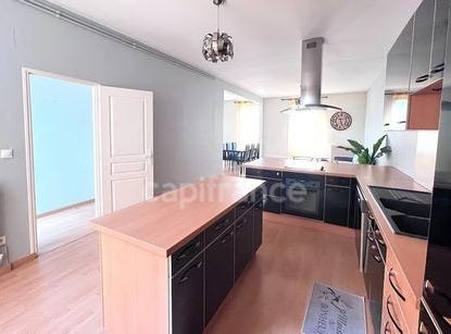 EPERNAY, Champagne-Ardenne 51200