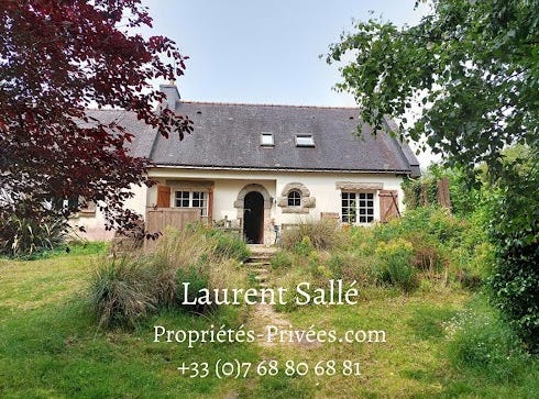 Sulniac, Brittany 56250