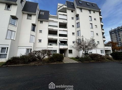 Châtellerault, Poitou-Charentes 86100