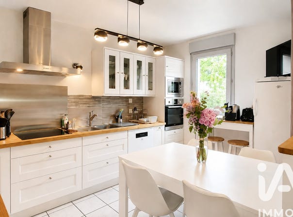 Luynes, Centre-Val de Loire 37230