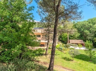 ROUSSET, Provence-Alpes-Côte d'Azur 13790