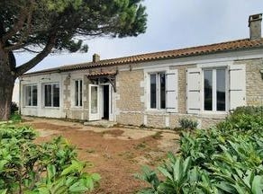 ST PIERRE D OLERON, Poitou-Charentes 17310