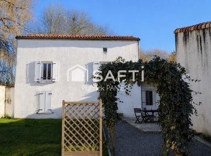 Availles-Sur-Chize, Poitou-Charentes 79170