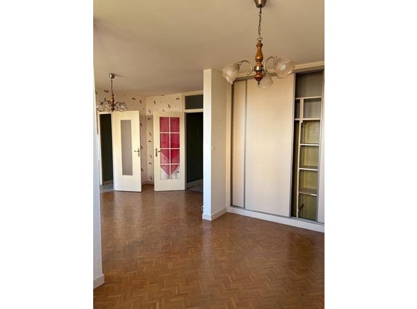 Chalon-Sur-Saone, Bourgogne 71100