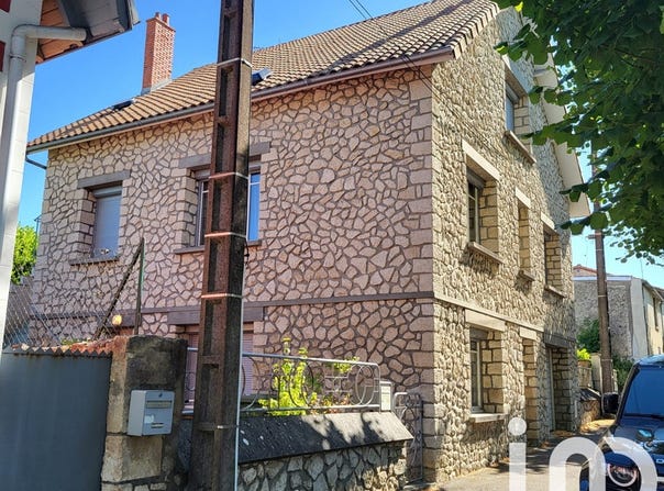 Niort, Nouvelle-Aquitaine 79000