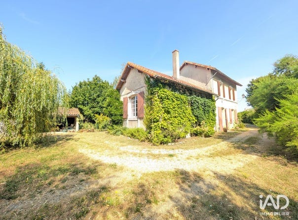 VERRIÈRES, Nouvelle-Aquitaine 86410