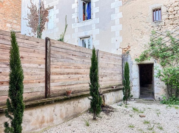 Poitiers, Poitou-Charentes 86000