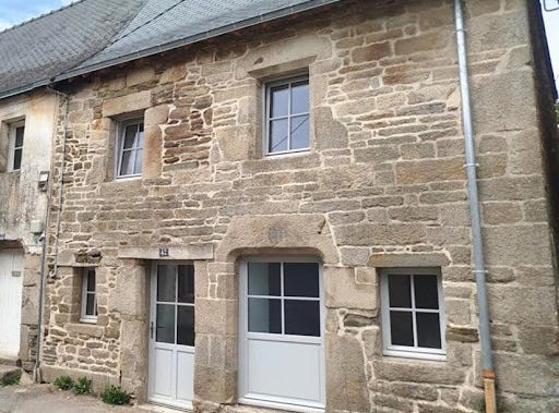 Pontivy, Brittany 56300