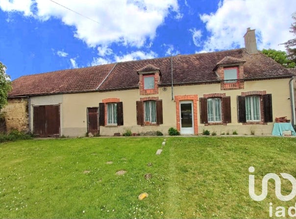 La Motte-Tilly, Grand Est 10400