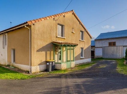 ASNIERES SUR BLOUR, Poitou-Charentes 86430
