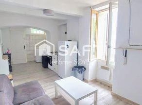 Senas, Provence-Alpes-Côte d'Azur 13560