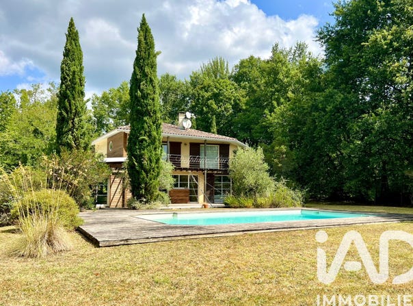 Salles, Nouvelle-Aquitaine 33770