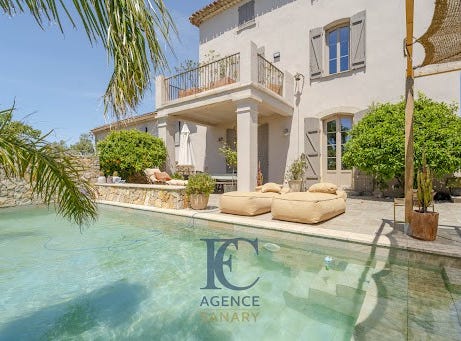 Sanary-sur-Mer, Provence-Alpes-Côte d'Azur 83110