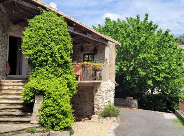 Roujan, Languedoc-Roussillon 34320