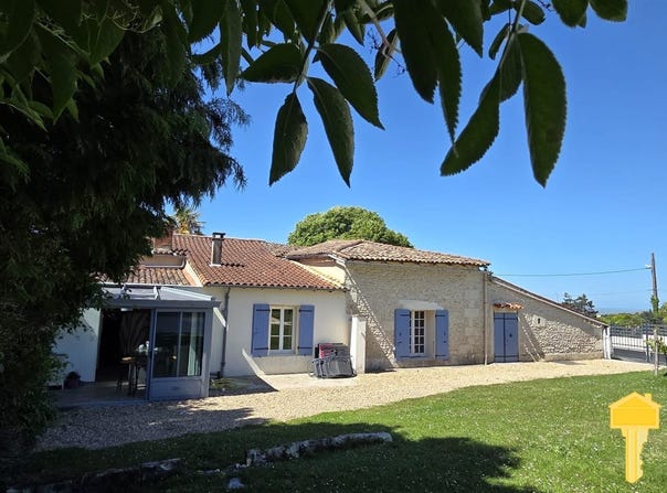 Chenac-Saint-Seurin-d'Uzet, Poitou-Charentes 17120