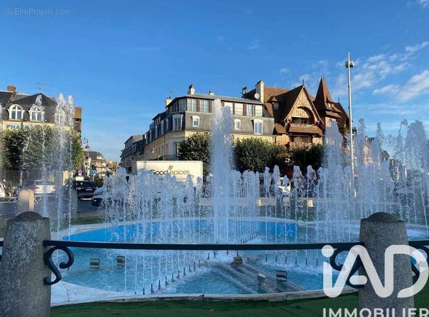 deauville, Normandy 14800