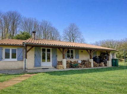 Cambes, Aquitaine 33880