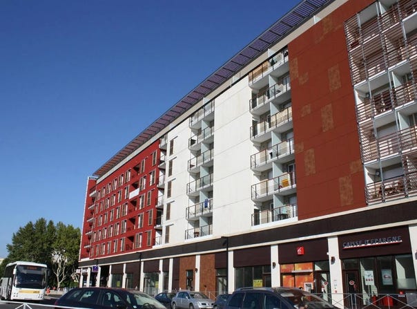 Nîmes, Gard 30000